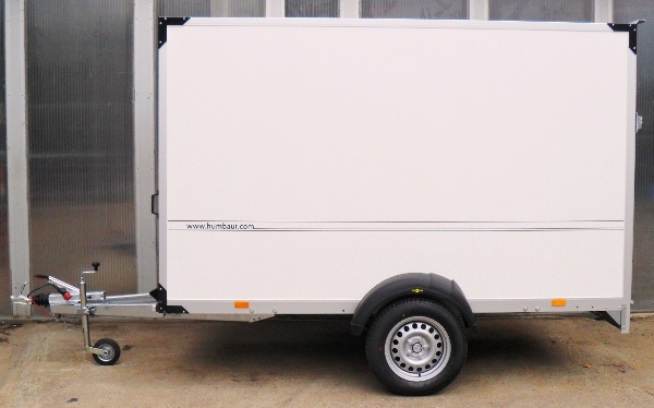 Humbaur HK 133015-18P mit Auffahrrampe