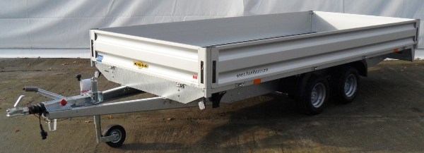 Humbaur HN 304118 mit niedrigem Fahrwerk