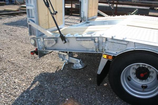 Humbaur HTD 308525G 3A gekröpft luftgefedert