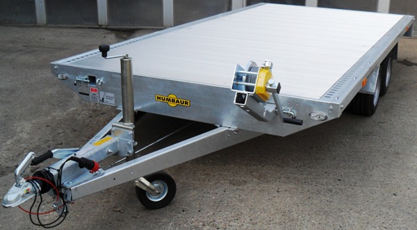 Humbaur Universal 3000 mit Aluboden und Alubordwänden
