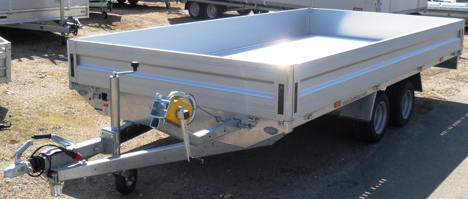 Humbaur Universal 3000 Mit Aluboden Und Alubordwanden Pkw Anhanger Von Kroger Fahrzeugbau Anhanger Gunstig Kaufen