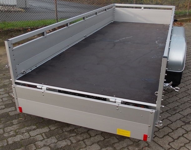 Koch 150.400.26 - Aluanhänger mit Reling und 6 Zurrösen, 2600kg, 400x150cm