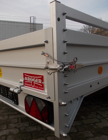 Koch 150.400.26 - Aluanhänger mit Reling und 6 Zurrösen, 2600kg, 400x150cm