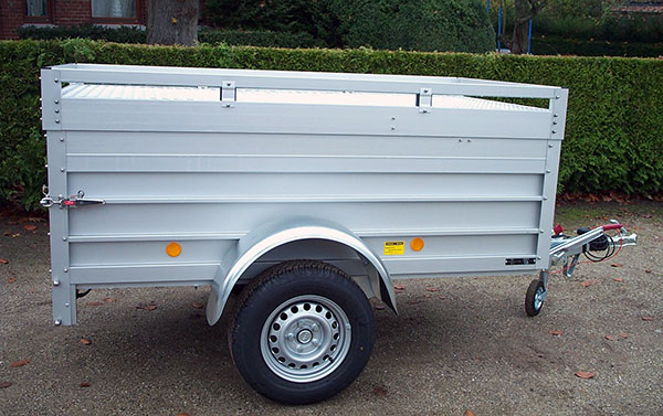 Koch B1000 mit Bordwanderhöhung und Deckel