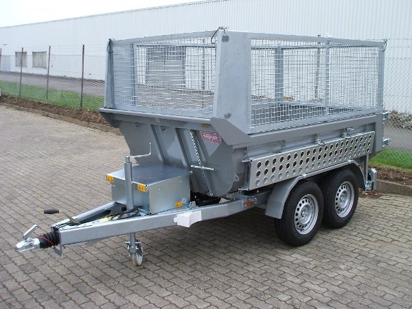 Muldy 3500 Cargo in Staubgrau,  Muldenkipper mit 3,5 t zGG  mit E-Pumpe+Handpumpe, Stahl-Rampen, 80cm hoher Gitteraufsatz