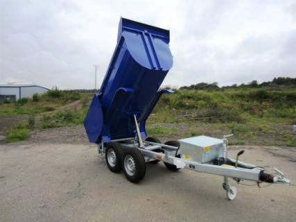 Muldy 3500 Compact in Staubgrau, extrem robuster Mini-Muldenkipper fr den Schttguttransport m. 3,5t zGG  mit E-Pumpe+Handpumpe