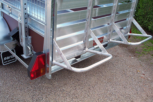 Saris FB3020 Woody mit durchgehender Rampe und Gitteraufsatz