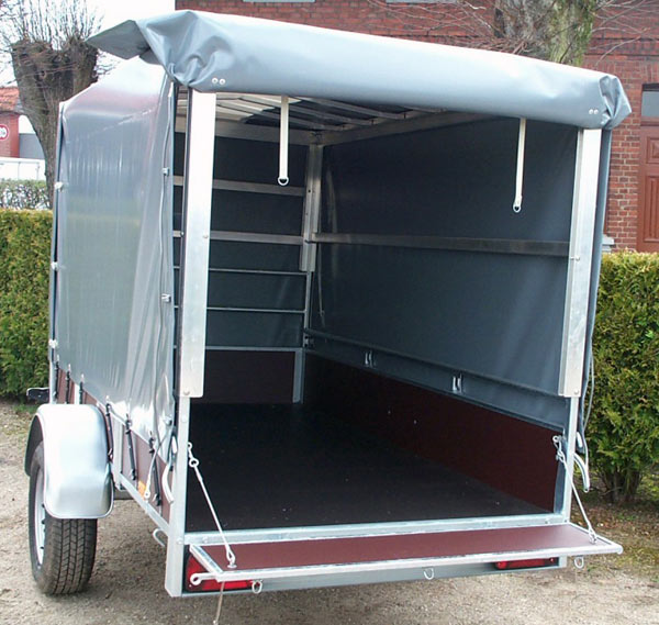 Saris BMG 130T woody mit Hochplane 150cm Innenhöhe