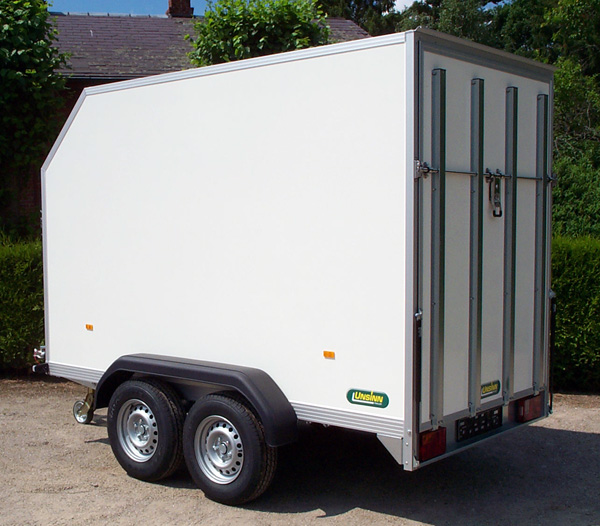 Unsinn LK 2030-13-1570 Koffer, vorne abgeschr�gt, mit Rampe