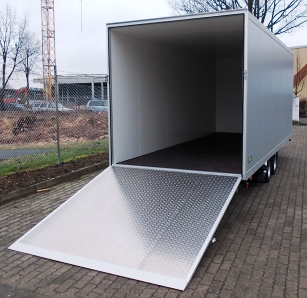 Unsinn PK 3054-10-2040 mit Beladerampe, Innenhöhe: 210 cm, mit Alufelgen