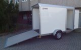 (Bild von Henra GB133115 Kofferanhnger mit abgerundeten Ecken, Rampe, Seitentr und Tempo 100, Innenhhe 190cm)